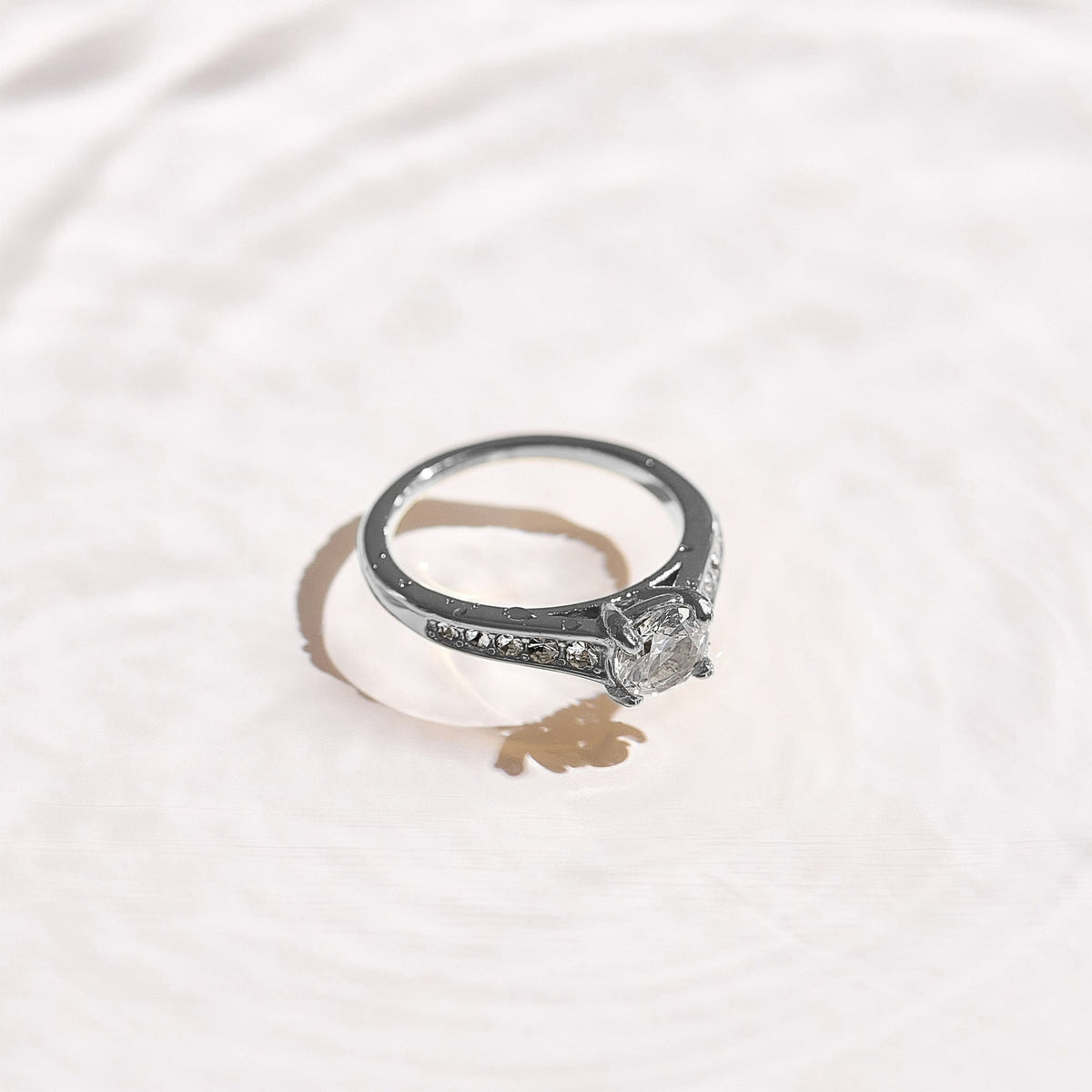 Travel Engagement Accent Ring