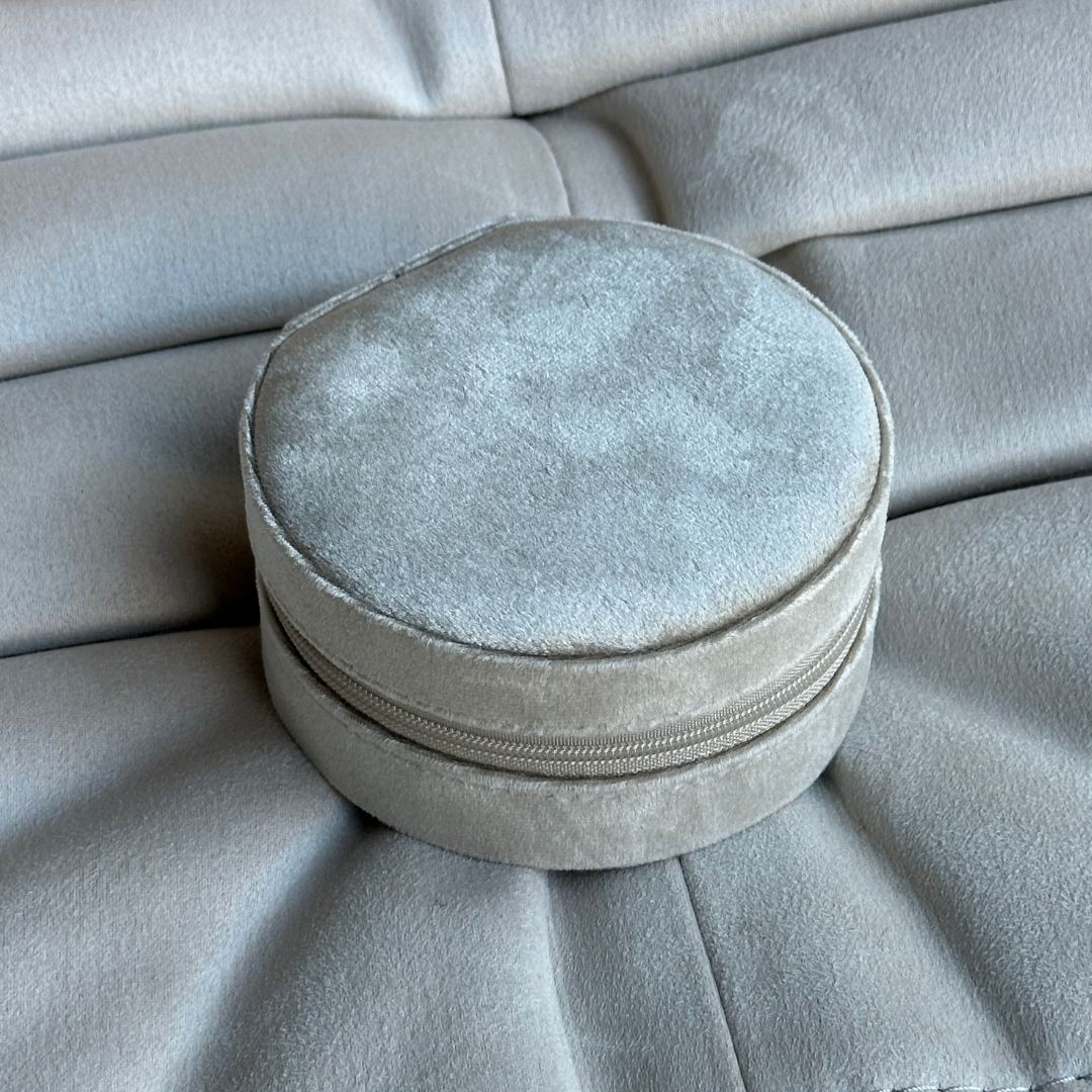 Mini Round Jewelry Box - EVRYJEWELS
