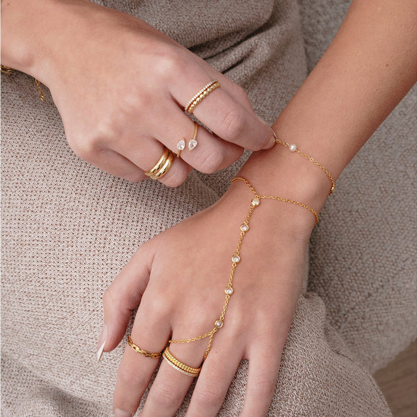 Afterglow Hand Chain