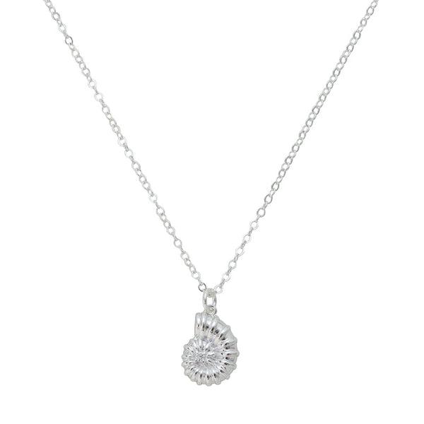 Ocean's Secret Necklace - EVRYJEWELS