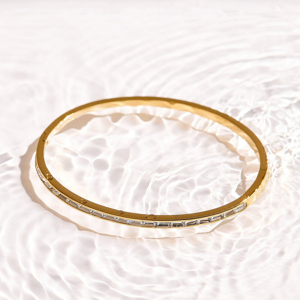 Old Money Bangle