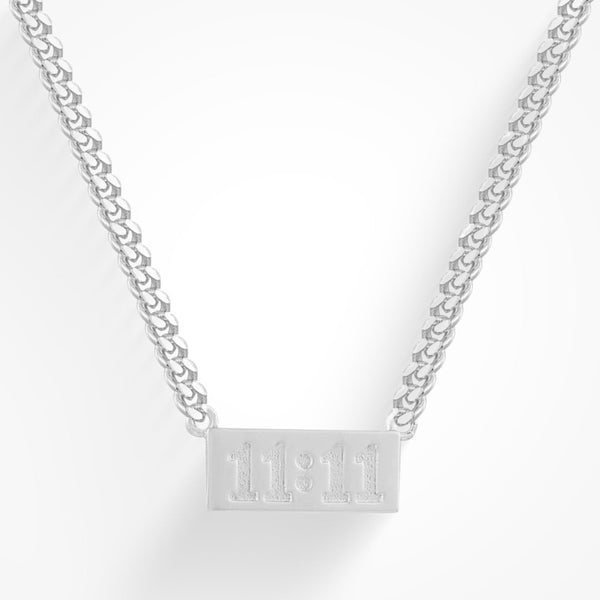 A Bit of Luck Necklace - EVRYJEWELS